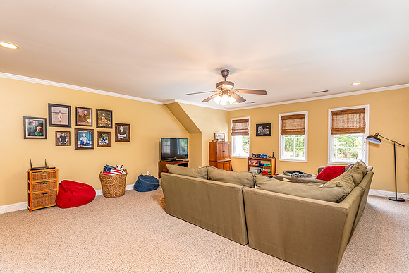 20 Riley Circle-37